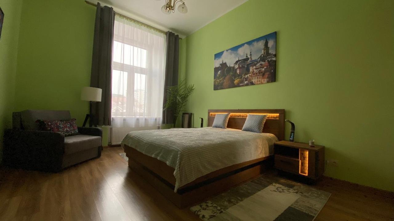 Lublinbnb - Exclusive Family Apartment ------ In The Heart Of Lublin -------------------------------- Bedroom & Living Room & Kitchen Exterior photo